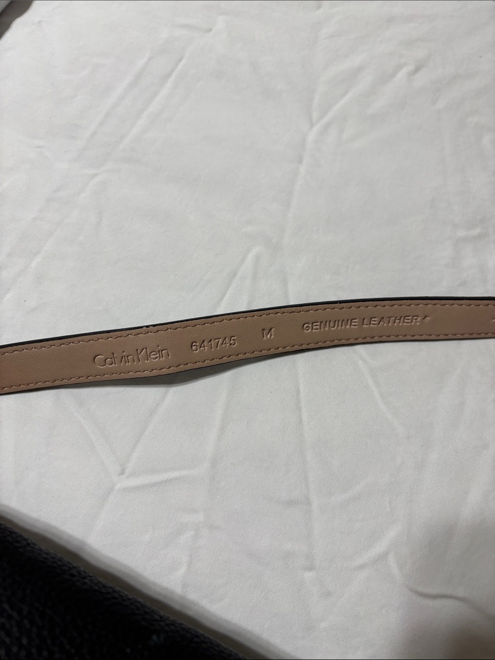 Calvin Klein Black Pebbled Leather womes Belt Bag with front zipper. Like new! - Picture 6 of 7